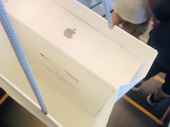 -Apple零售店(深圳益田假日广场店)
