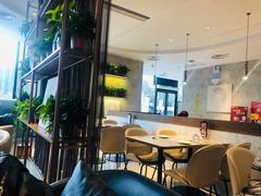 大堂-必胜客(华邦银泰店)
