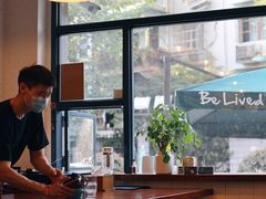 -Be Lived Cafe比例咖啡(摩天轮店)