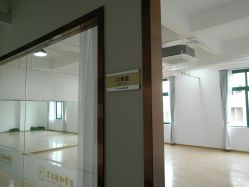 -亚太瑜伽普拉提学院