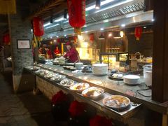 自助取餐区-南山渔宴