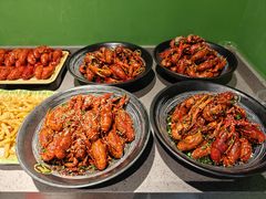 -肥肥虾庄·金牌油焖大虾(首义路店)