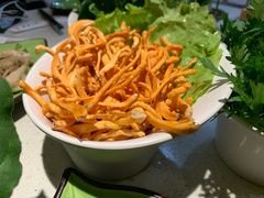 虫草菌-一叶一世界·素食餐厅(锦华万达店)