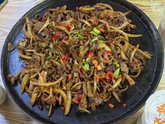 -老周炒拨拉(甘州总店)