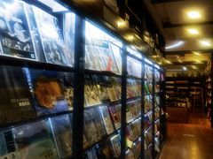 -新华书店(泉城路店)