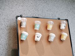 -HUG·拥抱咖啡(郑州宝龙广场店)