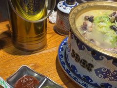 -蒙艾里民族传统菜蒙餐