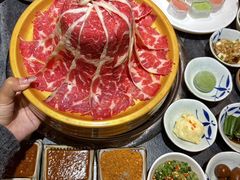 -匠牛亭·锅物烧肉放题自助(昆百大·泰业城店)