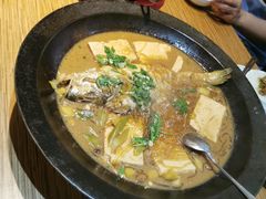 得莫利炖千岛湖鱼头-金掌勺·锅包肉(广渠门店)