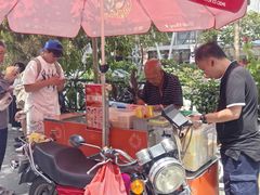 -詹爷爷乌节路街头冰淇淋