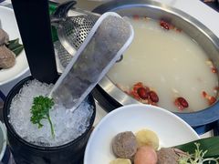 -马家斑.鲜鱼火锅(松湖万科店)