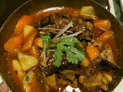 -东口码头·烧鸽子·鱼头泡饼·地方菜(金鹰悦城店)