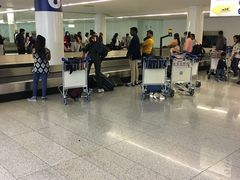 -卡塔尼亚-丰塔纳罗沙机场