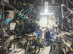 -道路口单车爱瓦士dahon大行