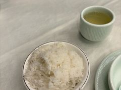 -五谷芳乳鸽王(海景店)