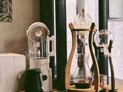 -Metal hands·铁手咖啡