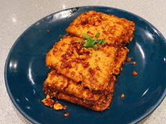 石屏豆腐-半山腰·云南菜(侨福芳草地店)