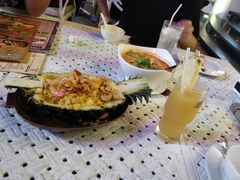 -Green Tree Rest. & Pub