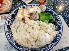 -蜗牛小馆醉乡民谣云南菜(惠新西里店)