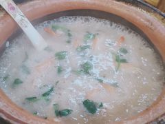 -正宗波记潮州砂锅粥(新洲一街店)