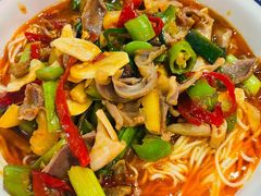 -哇蛙牛功夫面渝都料理(龙阳广场店)