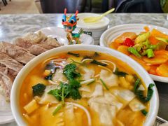 -清真·胖妈妈手抓餐厅(定西路长城宾馆店)