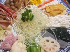 -周小明火锅(黑金冠社区店)