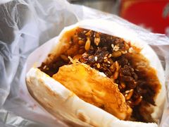 -清真马乐贝腊牛肉蛋黄菜夹馍(马蓉洒金桥店)