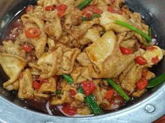 -湖南人家湘菜馆(镇江路店)
