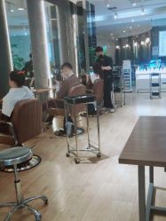 -意廊 Hair Salon