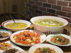 -小三峡食府(西五路店)