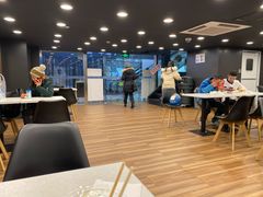 -全家便利店(虹桥路四店)