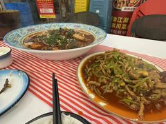 -阆辣荟餐饮(老味道8年·古城店)