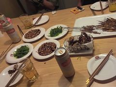 -三个大叔烤羊肉串·歌手驻唱·碳烤鲜肉(西三旗店)