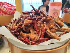 -龍歌自助小火锅(市南金茂湾店)