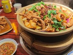 -沙胆彪炭炉牛杂煲(上海日月光广场店)