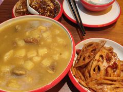 -老闵田螺馆·南昌市井菜·特色小吃(总店)