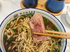 -镇南锅盖面馆(解放路店)