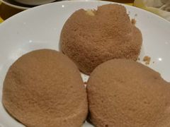 酥皮牛奶包-金玉满堂潮州酒楼(无限极荟购物广场店)