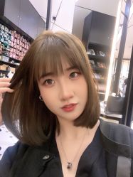 -HAIR CORNER