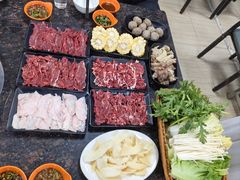 -山珍鲜牛肉火锅本地老字号(汕中老店)
