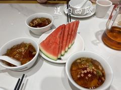 -饭橘汉江码头·乡野土菜馆(静安路店)