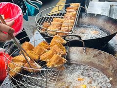 -后街女孩肠粉店