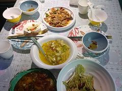 -忘忧草融合私房菜(红鼎国际店)