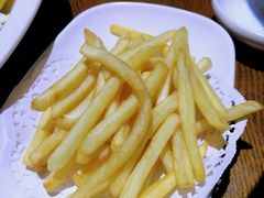 -长沙猫歌音乐餐厅(湖南女子大学店)