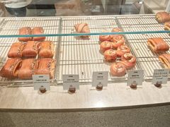 -VERIE BAKEHOUSE