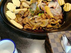 -缘福乡村铁锅炖民宿(八达岭店)