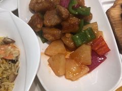 地扪菠萝咕噜猪颈肉-太兴餐厅(东方广场分店)