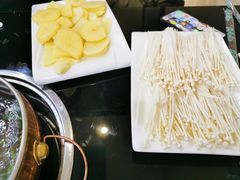 -蒙星月涮肚火锅城(宏运家园店)