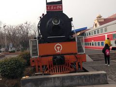 门面-山东建筑大学·火车餐厅7号车厢麻辣烫